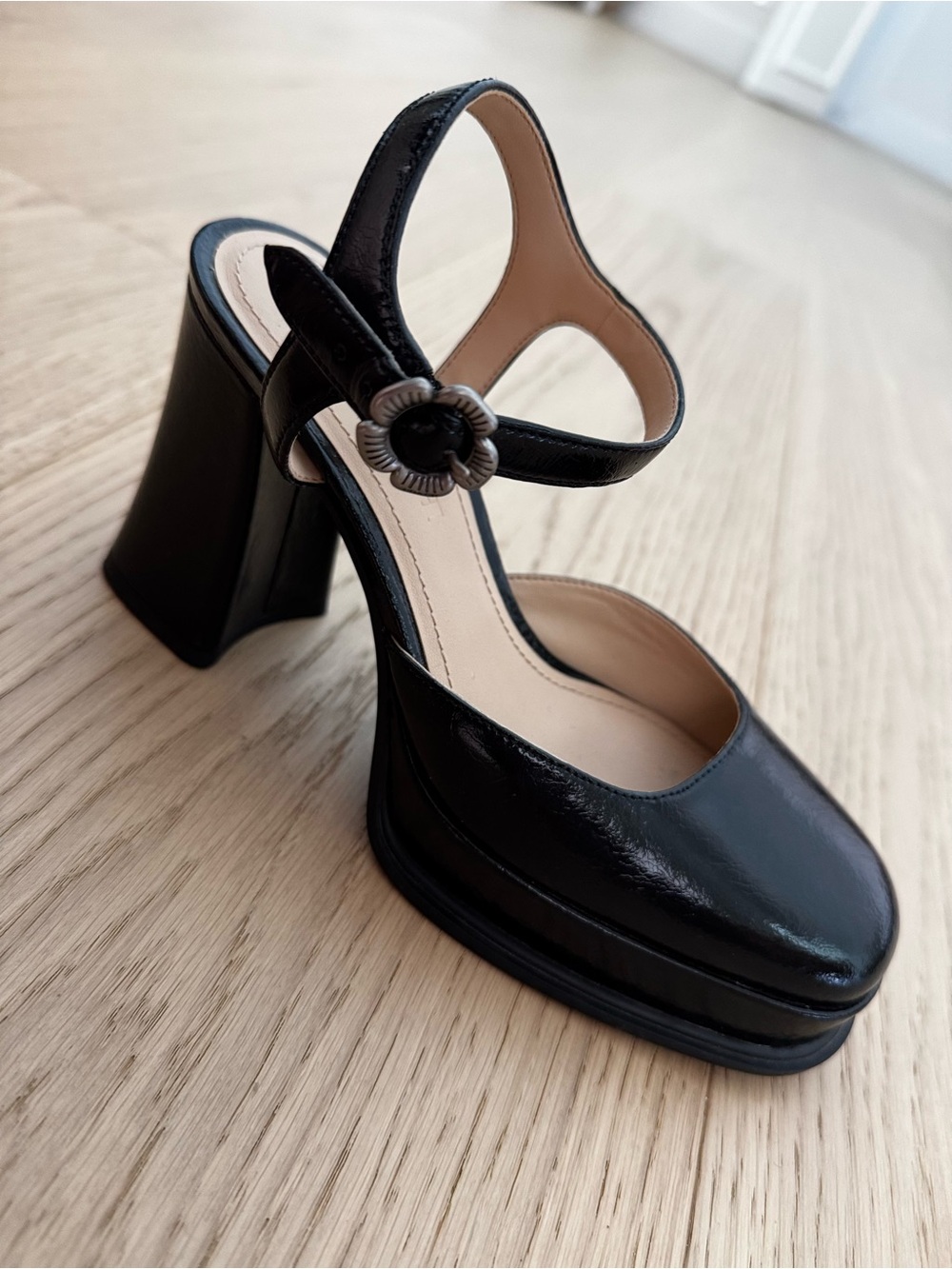 Coach Black Patent Platform Mary Jane Heels with Floral Strap Accent Size 5